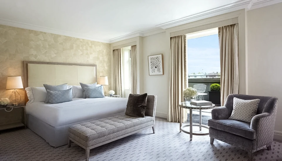 هتل برکلی پراتونام بانکوک